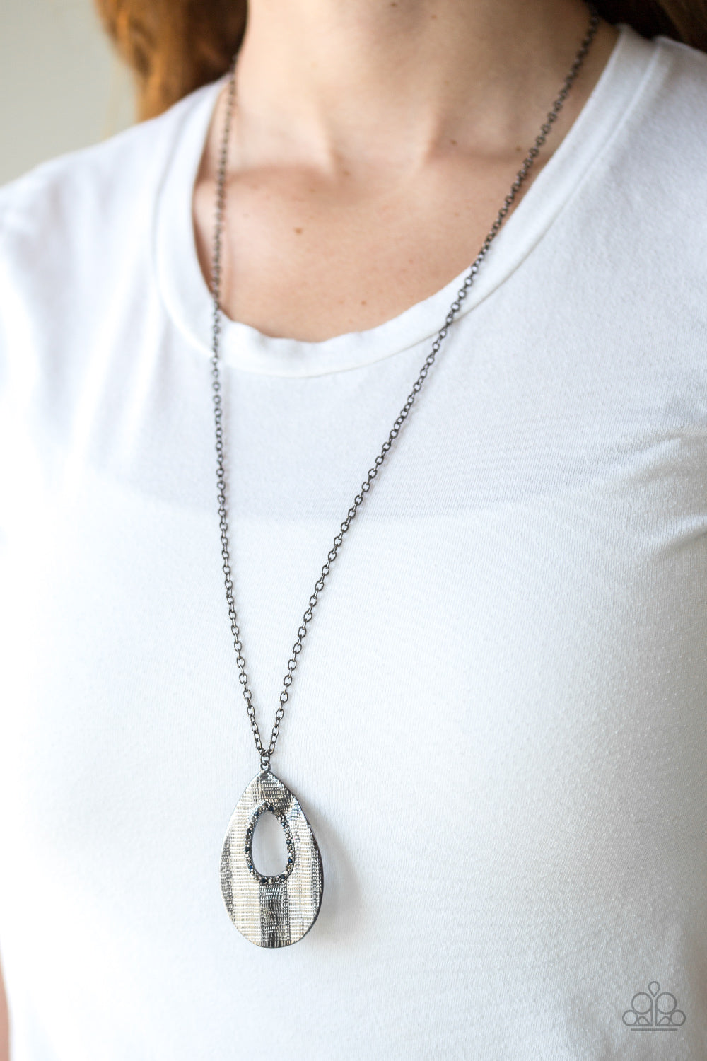 Paparazzi teardrop necklace sale