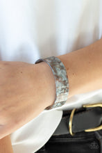 Load image into Gallery viewer, Glaze Daze - Multi Metallic-Like Acrylic Cuff Bracelet - Paparazzi Accessories