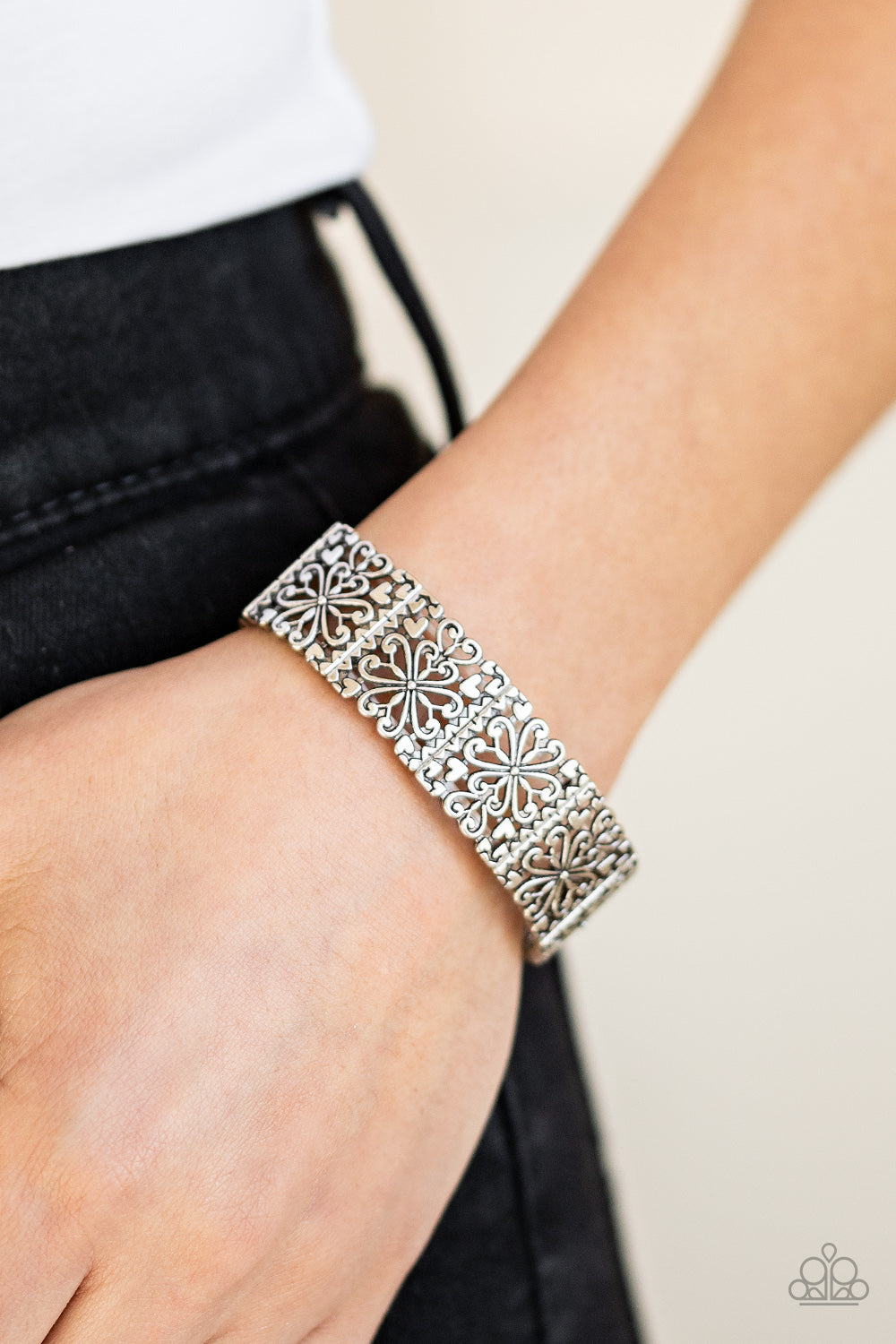 Summer Scandal - Silver Filigree Stretchy Bracelet - Paparazzi Accessories - All That Sparkles Xoxo 